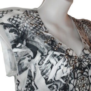 Sz: MP- Darling Blouse!